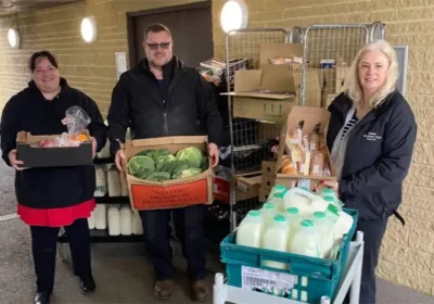 Wincanton Racecourse donated food to the Vale Pantry when racing was called off