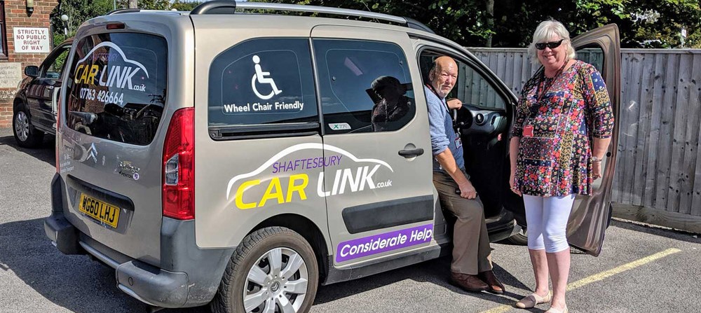 Martin and June Hull of Shaftesbury Car Link Picture: Alfred 107.3 FM, Shaftesbury