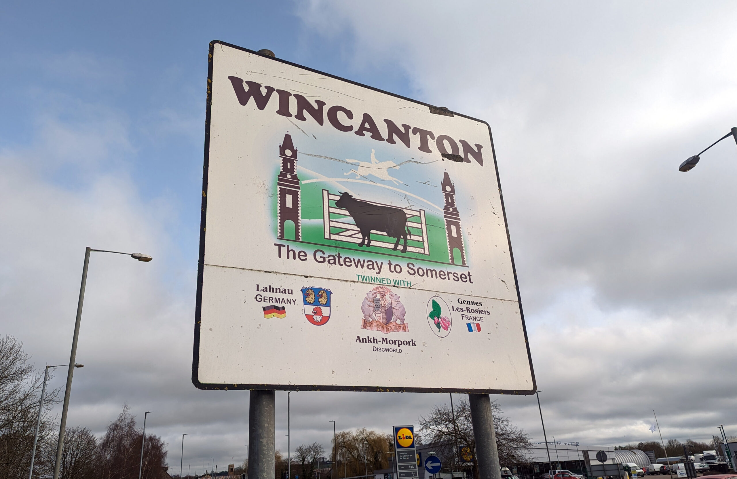 The sign showing Wincanton is twinned with Ankh Morpork, Discworld