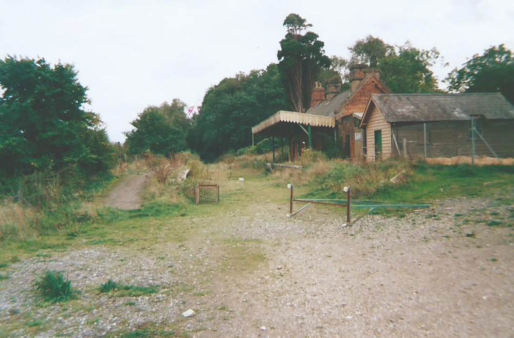 Nigel Moody visited the station during 1999 and 2001, and captured these images of its dereliction; in the 1990s a group of volunteers got together to begin renovations of the station, both courtesy North Dorset Railway Archives