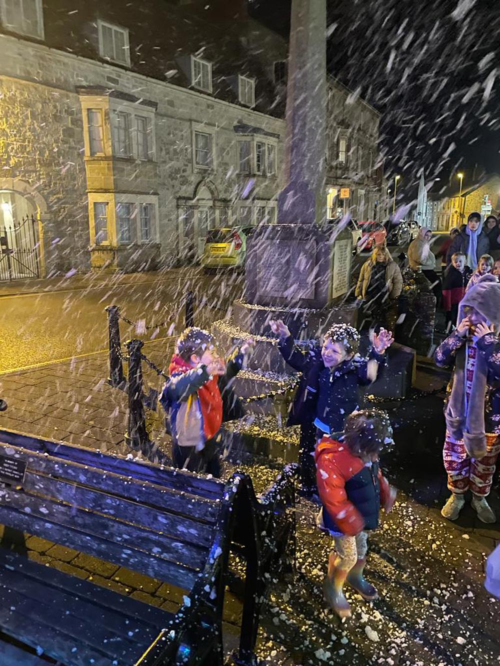 Snow at Mere's Christmas Lights switch on