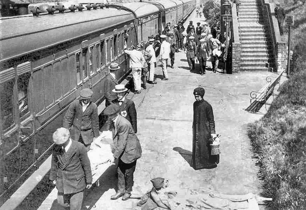 Volunteers from the town, including boys from the grammar school, collected soldiers from the station (all photos used courtesy of Gillingham Local History Society)