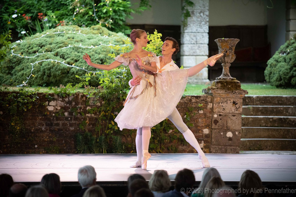 Hortense Pajtler and Nathan Bisson of the Paris Opera Ballet, dancing Flower Festival in Genzano. Hatch House Presents Ballet Under the Stars. Photo by Alice Pennefather.